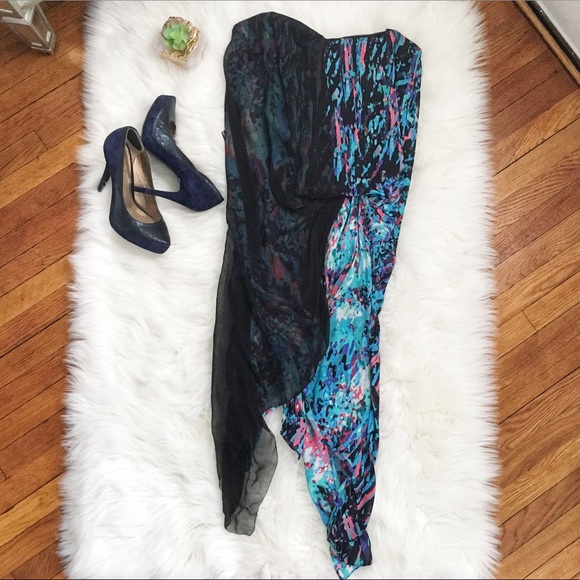 BCBGMaxAzria Dresses & Skirts - Strapless Silk Dress BCBGMAXAZRIA RunwayCollection